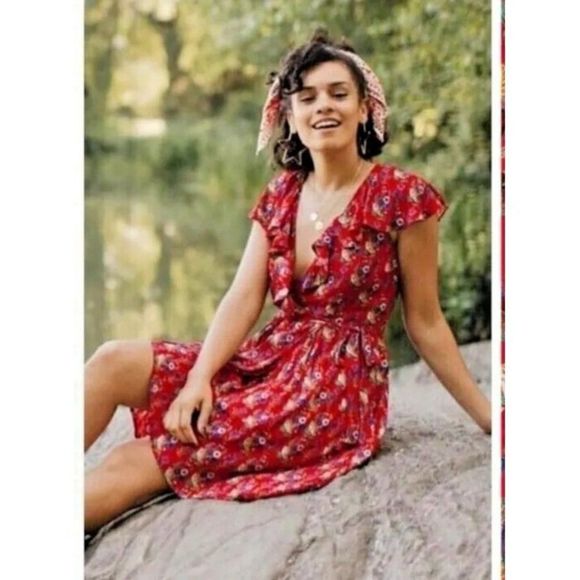 NWOT Anthropologie Rosalia Wrap Dress by Maeve Size 8 Red Ditsy Frill 6388 - Picture 3 of 16